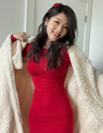 Hyoon Wiki, Biography, Age, Family, Career, Facts & more