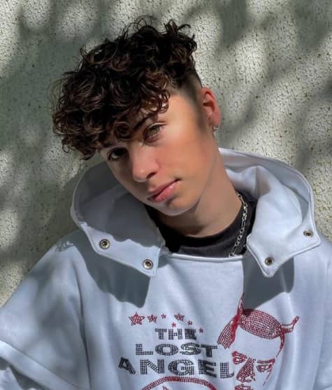 Who is Kris8an (Kris Grippo)? Age, Height, Networth, Family, Wiki, Girlfriend, Biography, Career, Siblings