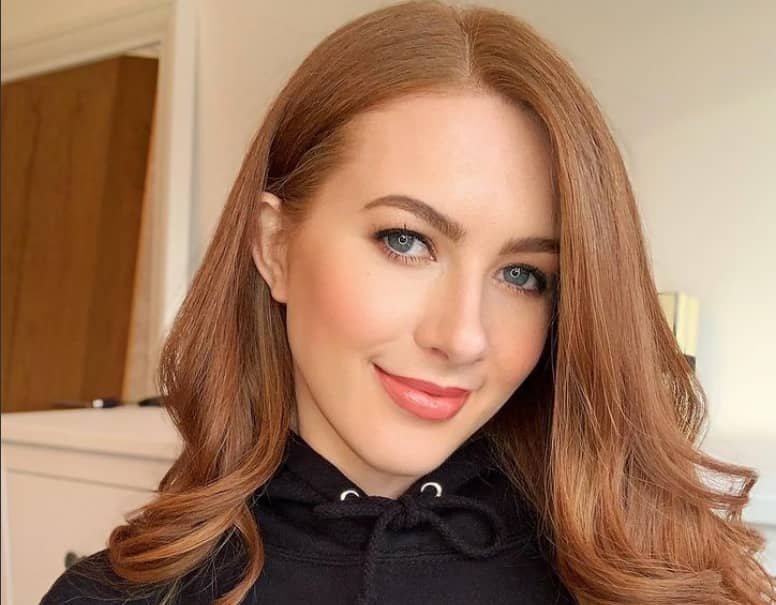 Who is Scarlett Howard? Biography, Age, Height, Net Worth, Family, Weight, Early Life, Boyfriend, Husband, Affairs, Instagram, TikTok, Twitch, OnlyFans