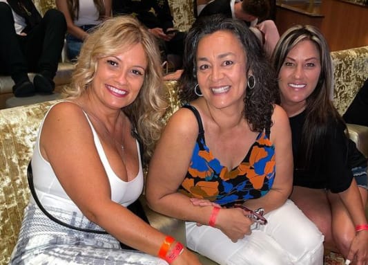 Lisa Hall with her friends
