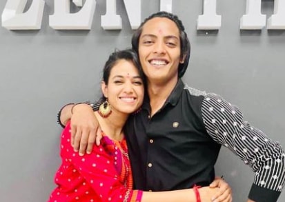Divya Ralhan with her close friend and a fellow dancer