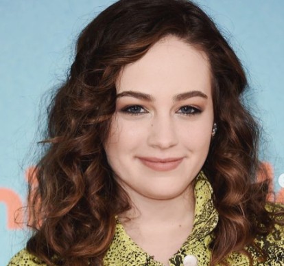 Mary Mouser biography 