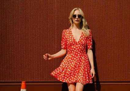 Candice King height weight family parents siblings age net worth bra size body measurement partner and boyfriend 